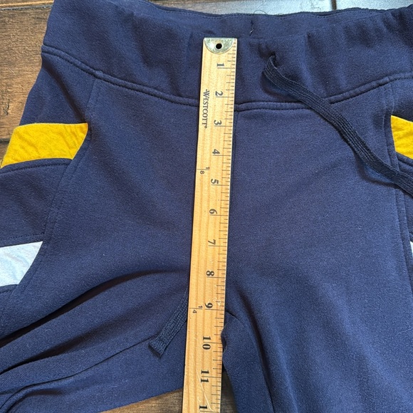 ❤️3/$30 Colosseum West Virginia Joggers - Picture 8 of 9